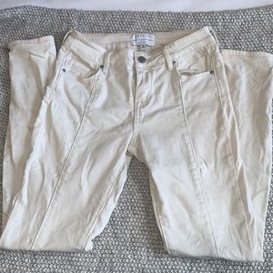 Kendall and Kylie off white jeans